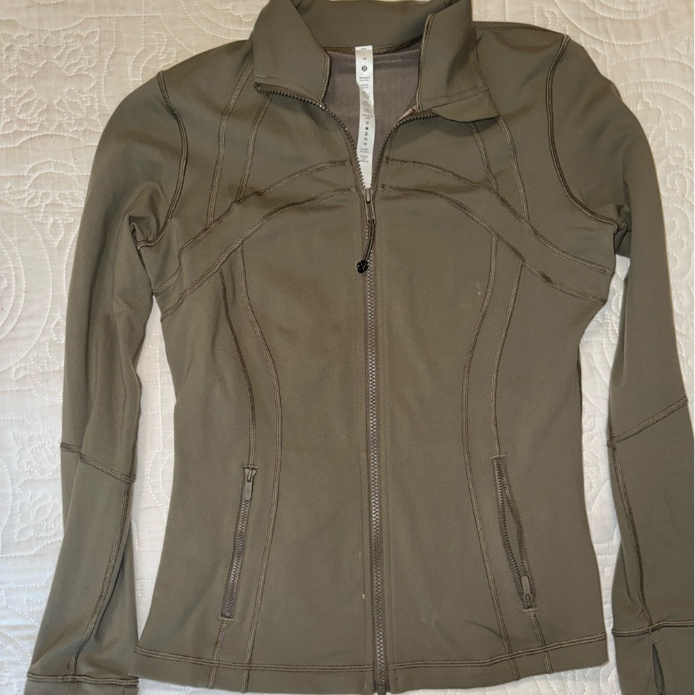 Lululemon Jacket - Picture 3 of 3
